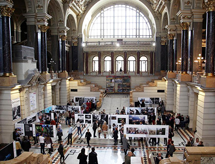  World Press Photo produces a traveling exhibition with Asana 